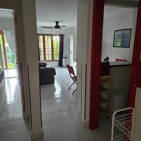 - La Isla Διαμέρισμα *