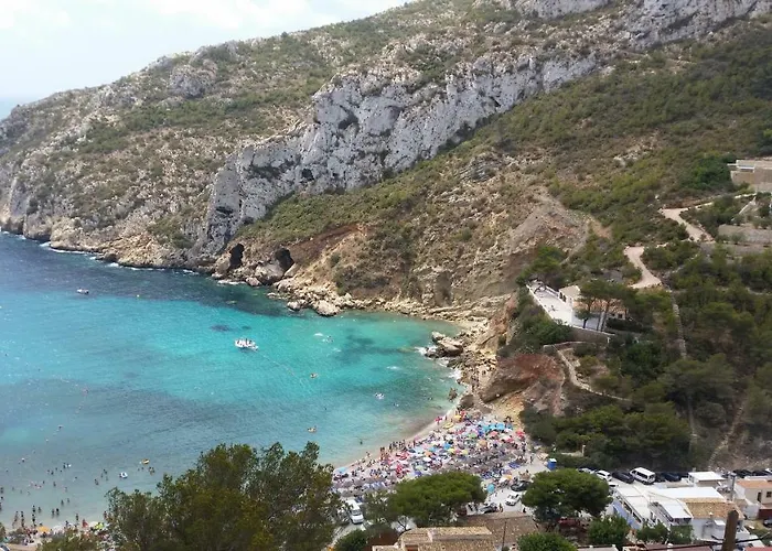 - La Isla