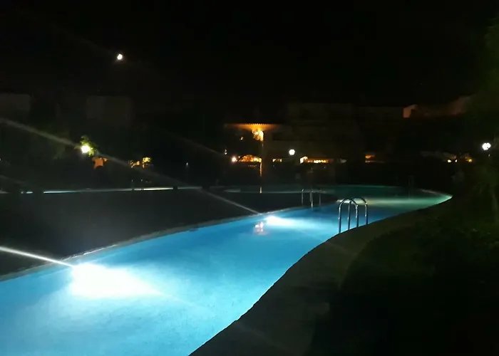 - La Isla