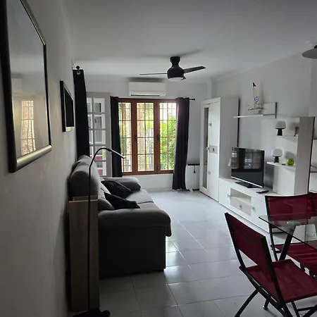- La Isla * Jávea